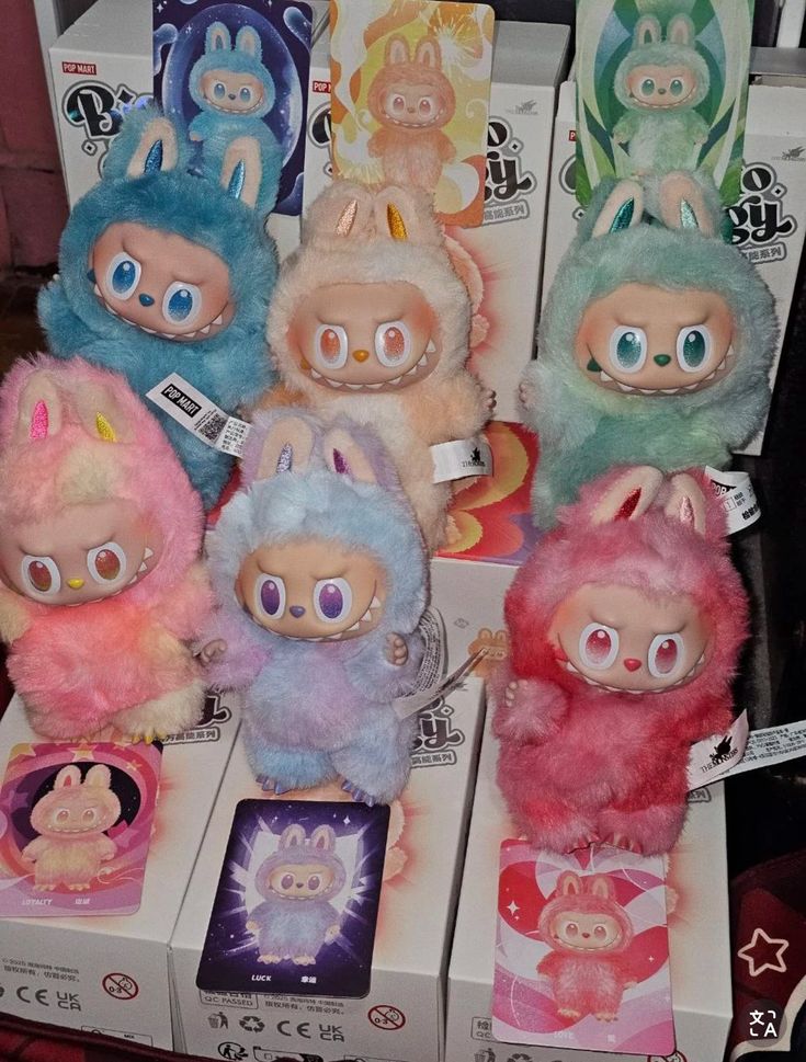 تفاصيل دمية لابوبو الإصدار السري